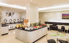 ไอบิส กรุงเทพ สาทร